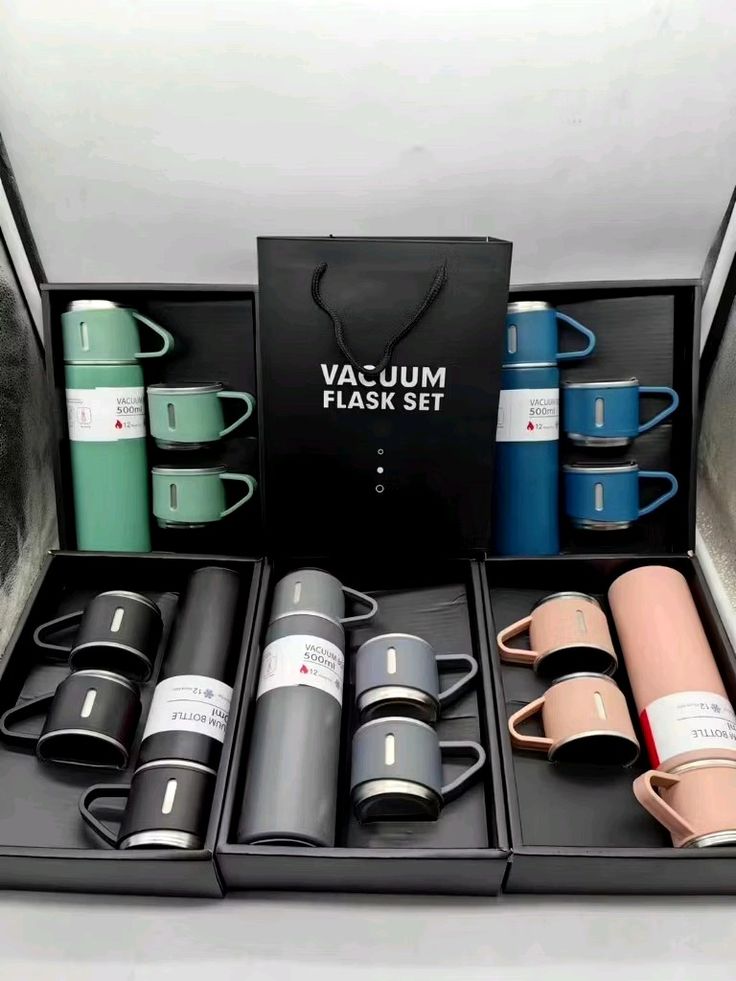 Vacuum Flask Pack of 1 Set